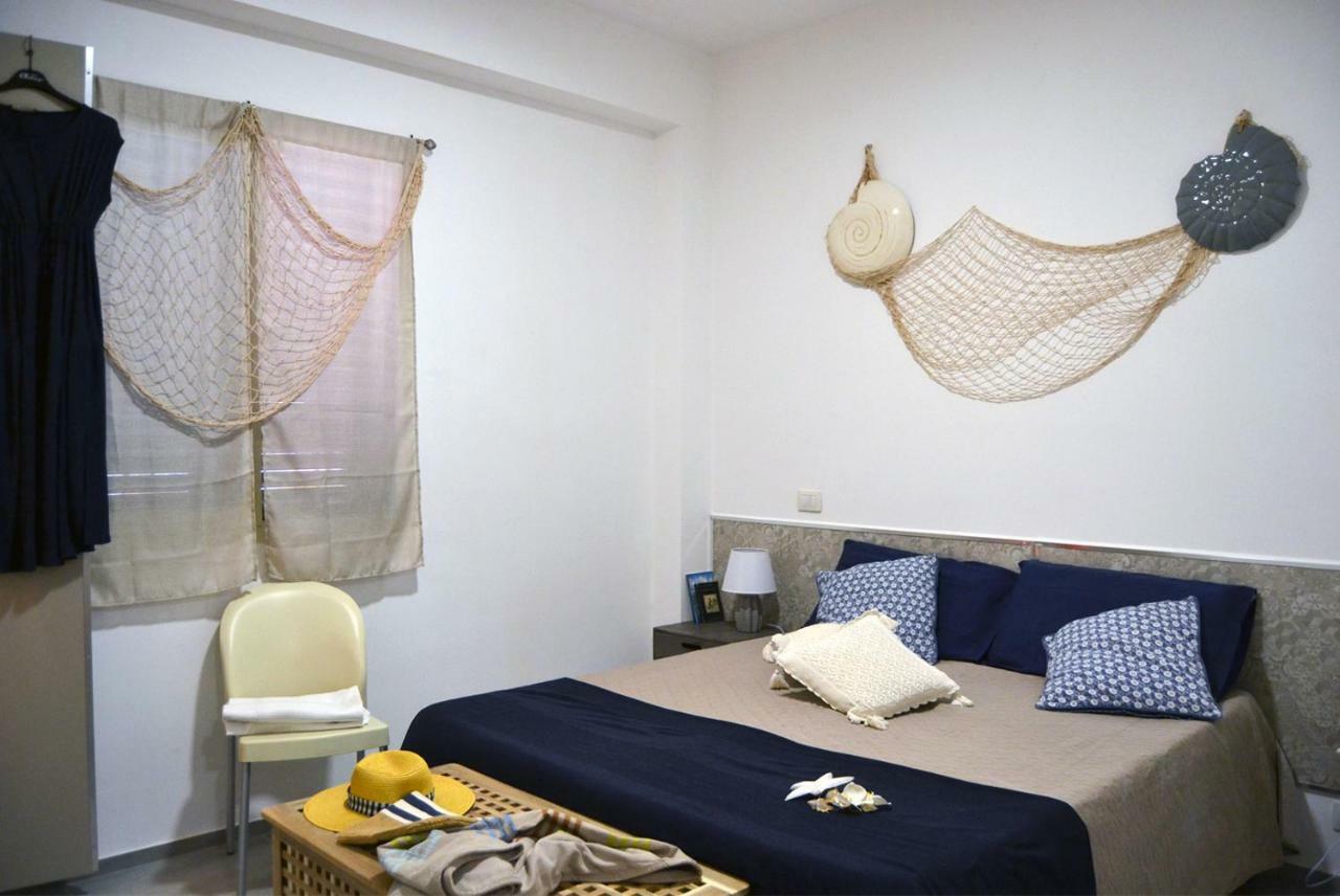 Casa Vacanze Il Giardino Dei Girasoli Marina di Ragusa Exterior foto